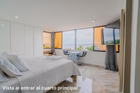 lujoso apartamento familiar frente al mar